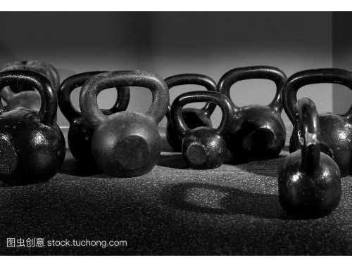 老年人“椅子力量训练”计划